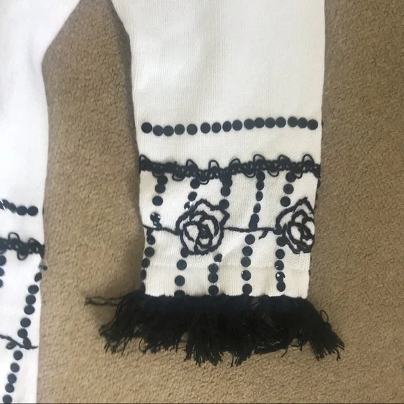 🦋 Storybook Knits black on white sweater M NWT - Picture 7 of 9